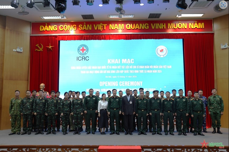 /UploadStore/admin/241112 Huan luyen luat nhan dao quoc te va nhan biet vat no/01.jpg